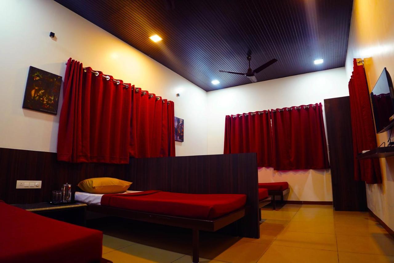 Elitehotels And Resorts Pvt Ltd アリバグ エクステリア 写真