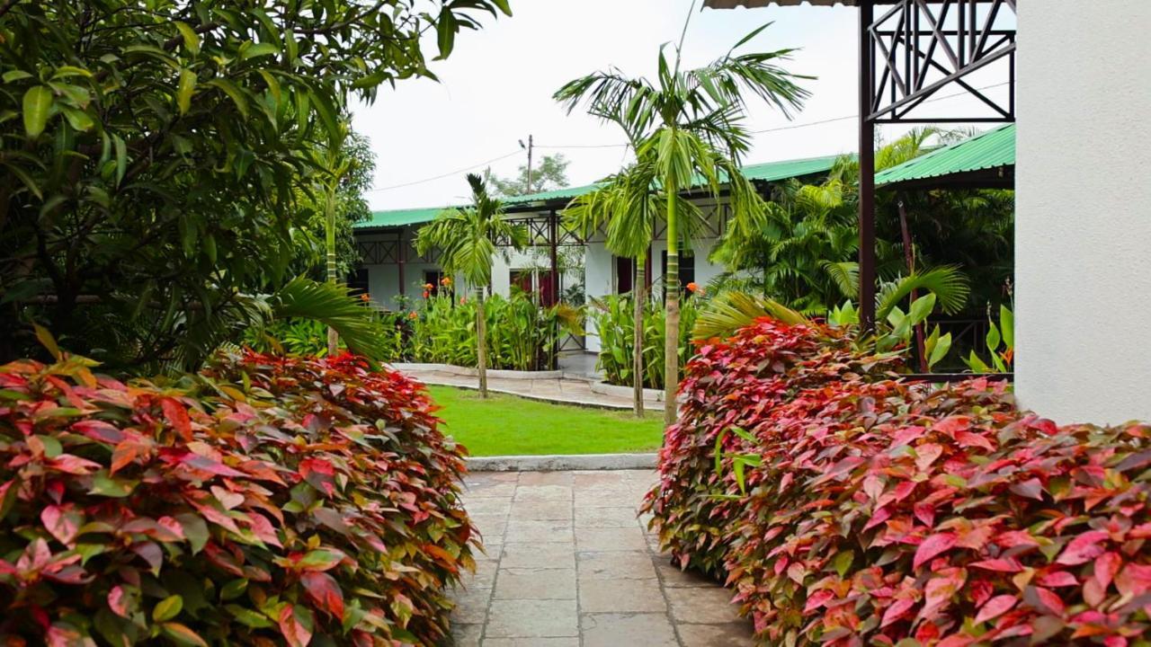 Elitehotels And Resorts Pvt Ltd アリバグ エクステリア 写真