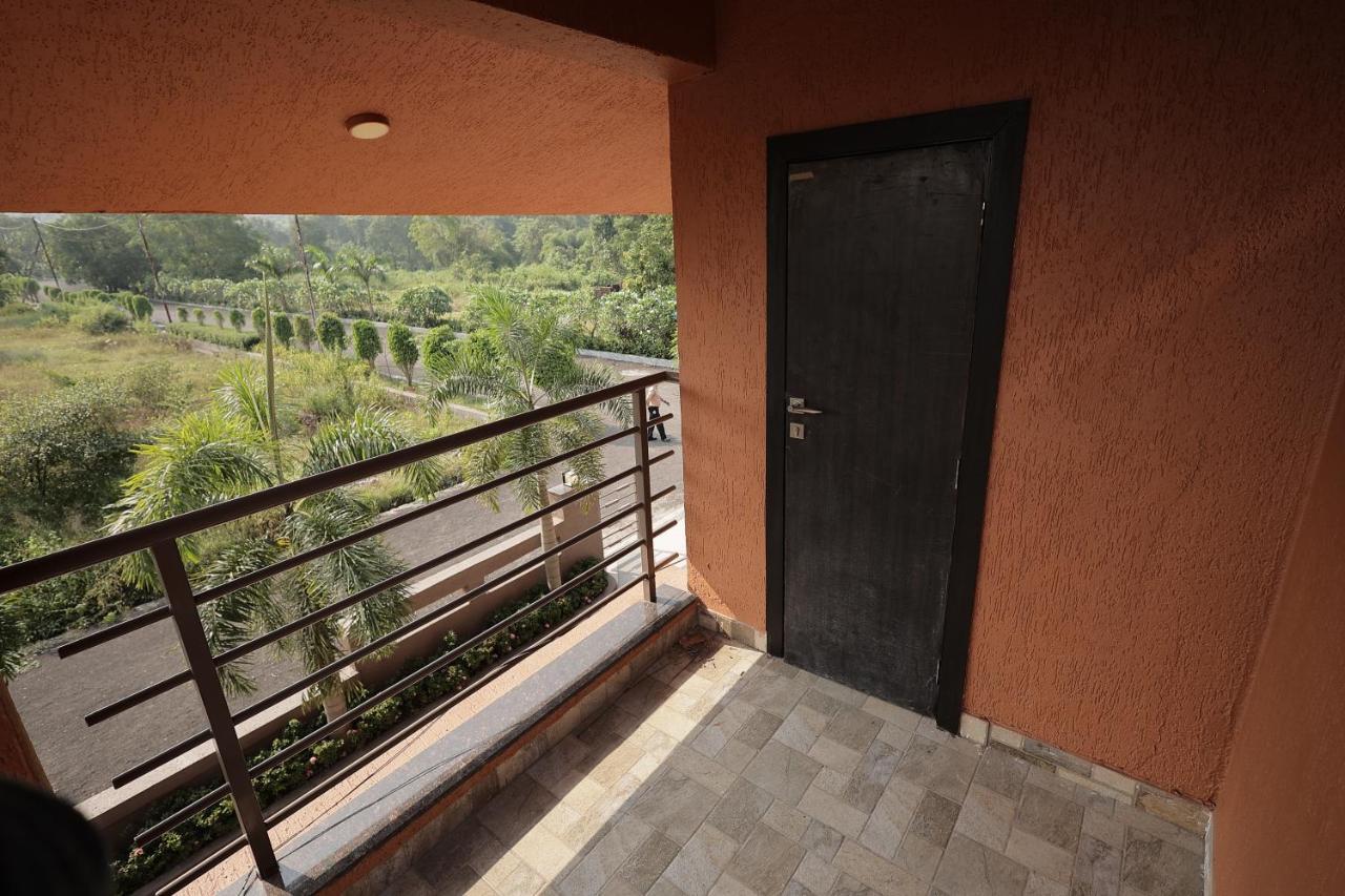 Elitehotels And Resorts Pvt Ltd アリバグ エクステリア 写真