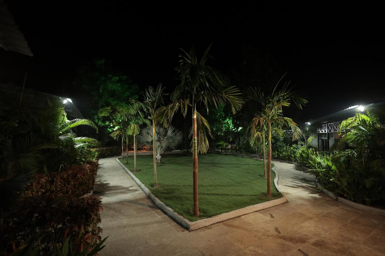 Elitehotels And Resorts Pvt Ltd アリバグ エクステリア 写真